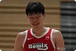 具备NBA发展联盟水平的4位中国球员:1、NBA开拓者队杨翰森，发展联盟顶尖