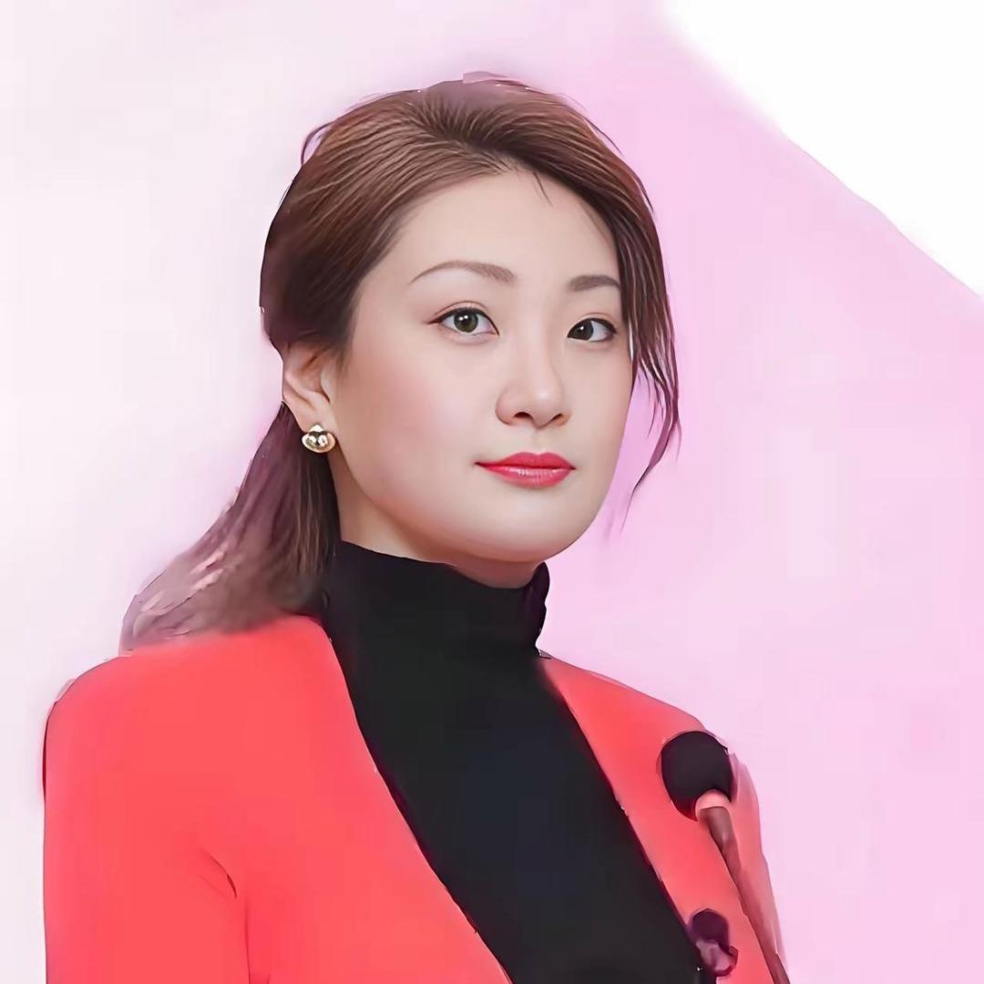 宗馥莉刚创业就甩1000万！这才是企业家的格局她新品牌刚起步，正到处打江山呢