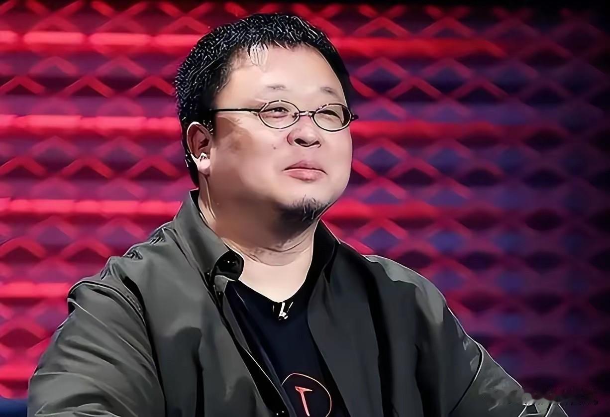 罗永浩其实就是一只猫！罗永浩最打动我的一点，是敢于承认人不必迎合大众的喜好，
