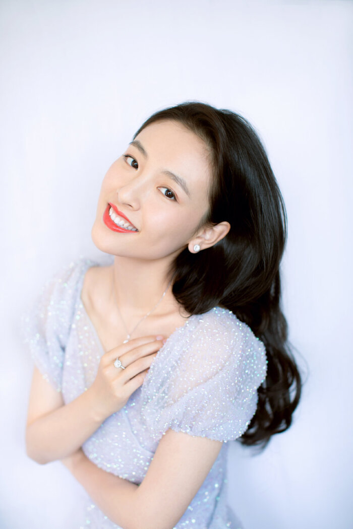 离婚和一个人带孩子都是吴倩自己选的，吴倩真的好清醒呀👍能勇敢为自己的选择负责