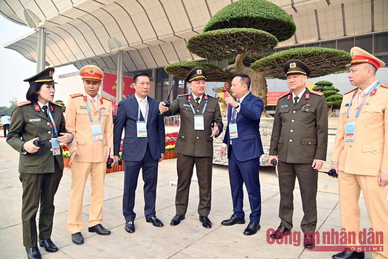 近日越南十四大警卫安全部队