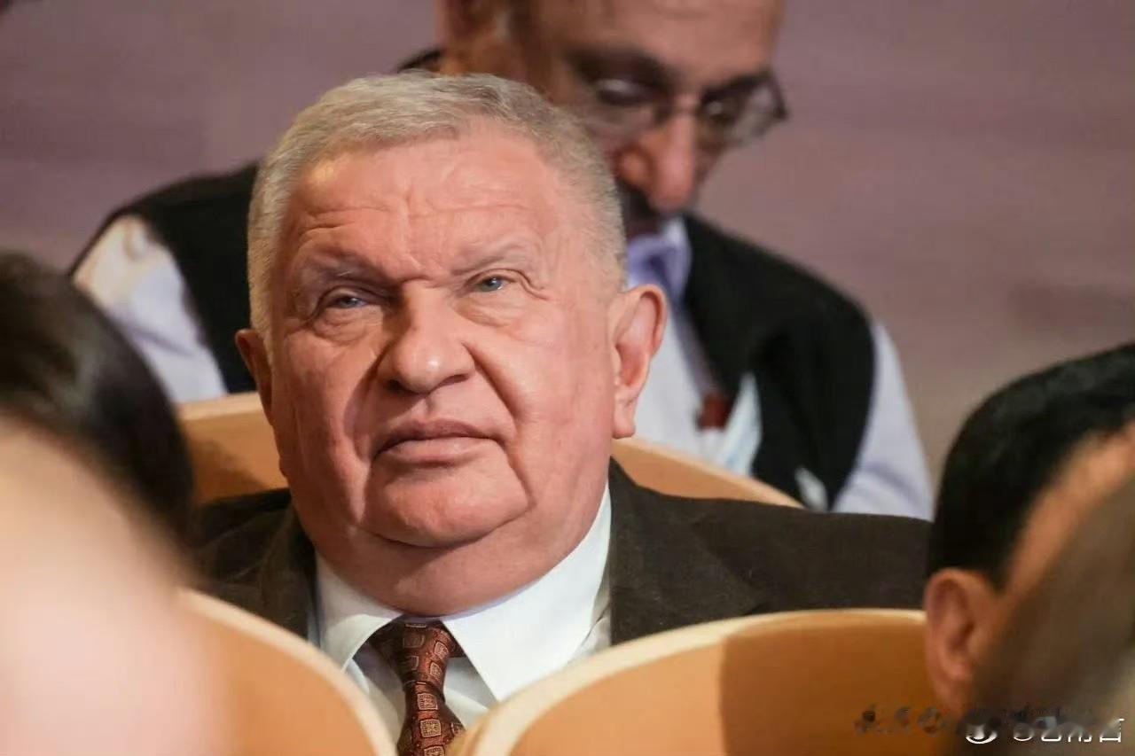 俄罗斯石油公司（Rosneft）总裁伊戈尔·谢钦在第七届俄中能源商务论坛上表示，