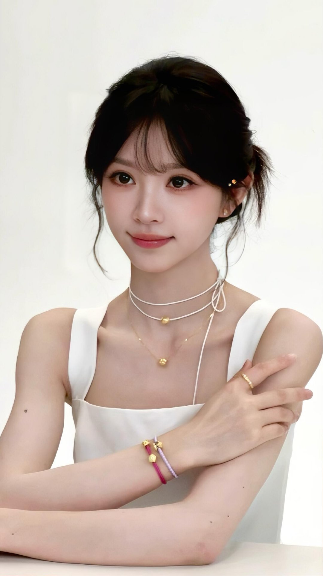 田曦薇美出新高度了救命！田曦薇这套造型简直美到失语🥹素净妆容衬得她好灵动，五