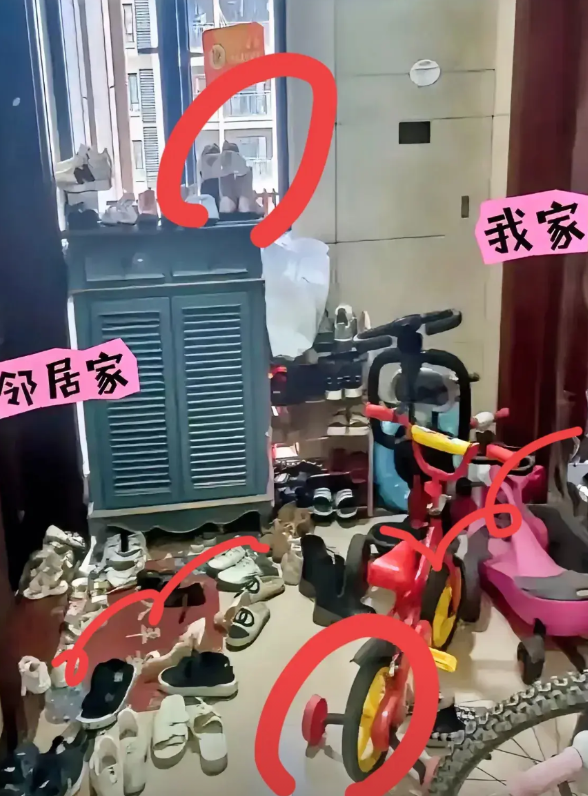 五一我没在家，结果竟然被邻居给吓到了！大半夜的，突然打电话过来，说老人在我们家门