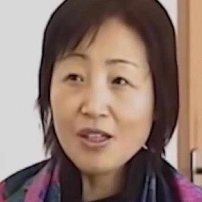 宗庆后这保密工作做得是真好啊，硬是藏了十几二十年，太像《继承者们》的剧情了。