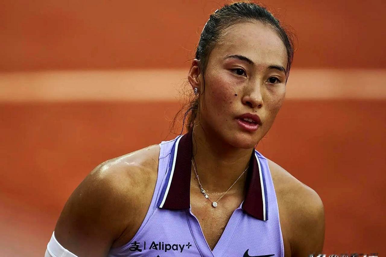 郑钦文又退赛了！刚说完拿大满贯只是时间问题，转头就退出了斯图加特站，这可