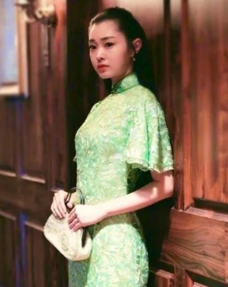 1924年，张学良迎娶谷瑞玉，洞房花烛夜，张学良深情的表达爱意后，直接扑了上去，