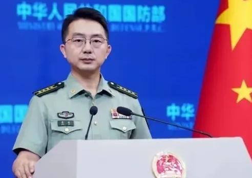 就在刚刚，中国国防部正式宣布9月4日，中国国防部正式宣布：解放军陆军将派兵赴俄