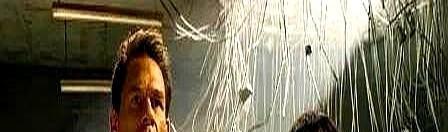 70岁成龙，不靠绿幕，不找替身，真摔真打。他拍戏的预算，全砸在了人身上。摩洛