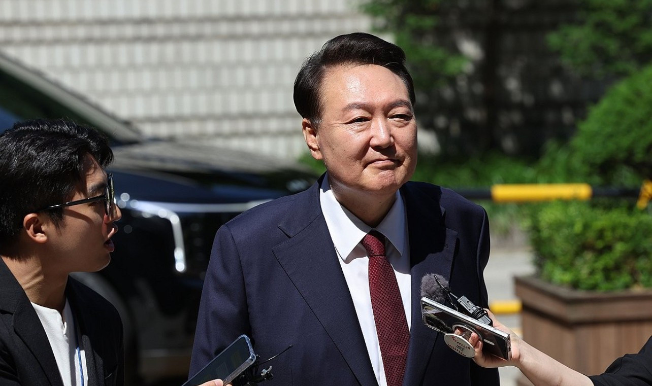 尹锡悦不说话，到底藏着啥秘密？大新闻！前总统尹锡悦今天上