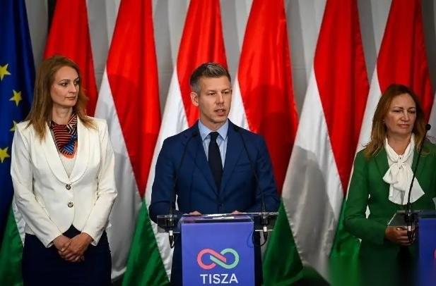 乌龙闹大了，匈牙利新任总理毛焦尔公布新一届政府核心人选，其中外交部长的名字一出来