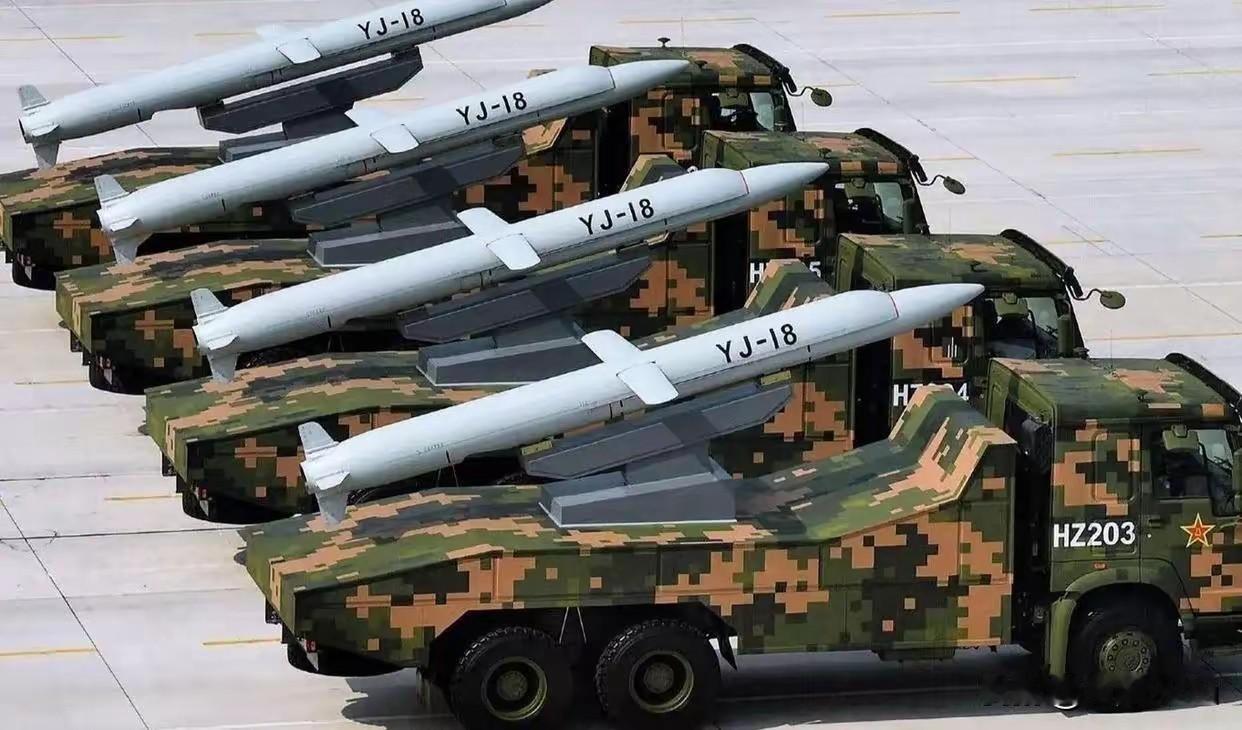 中国海军2025年双航母编队南海演习验证远海投送，J-35起飞效率提高：雷霆演习