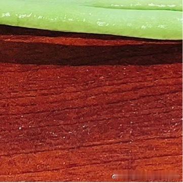 每日一善豆角的种植方法简述如下：一、选地与整地：选择土层深厚、肥沃疏松、排水