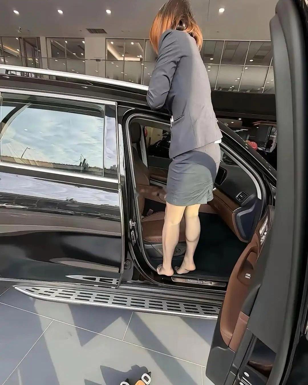 这个架势应该是销冠
