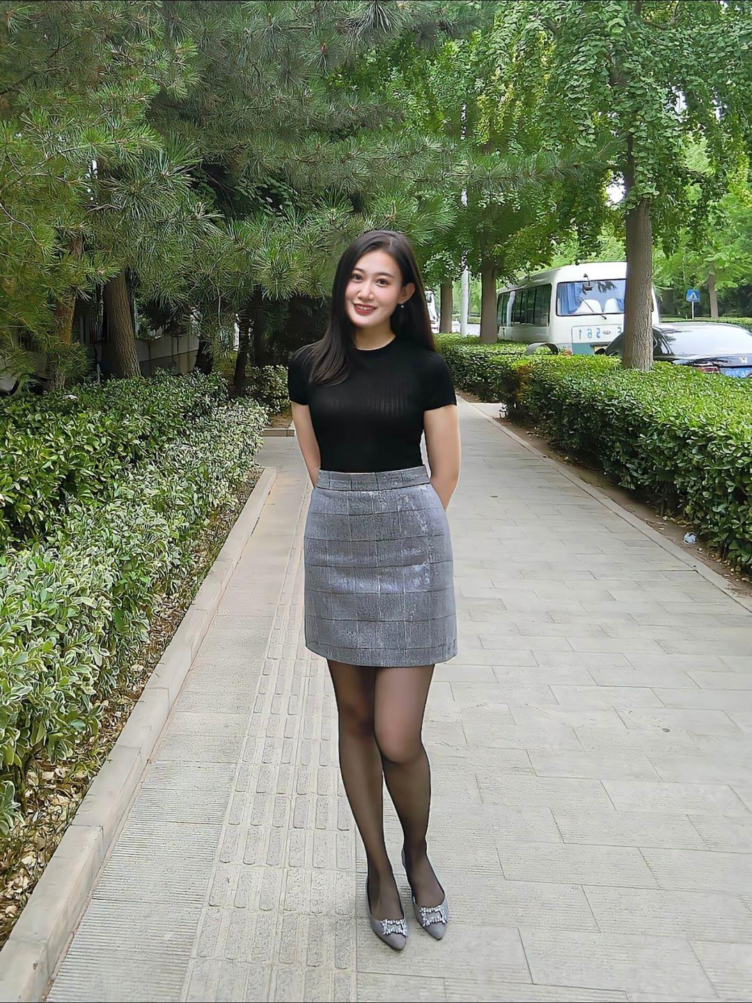 分享你相册中最好看的一张照片职场穿搭
