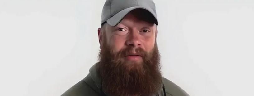 离谱，太离谱了。美国亚利桑那州，一个因为路怒开枪打死人的男人，原本已经被判了1