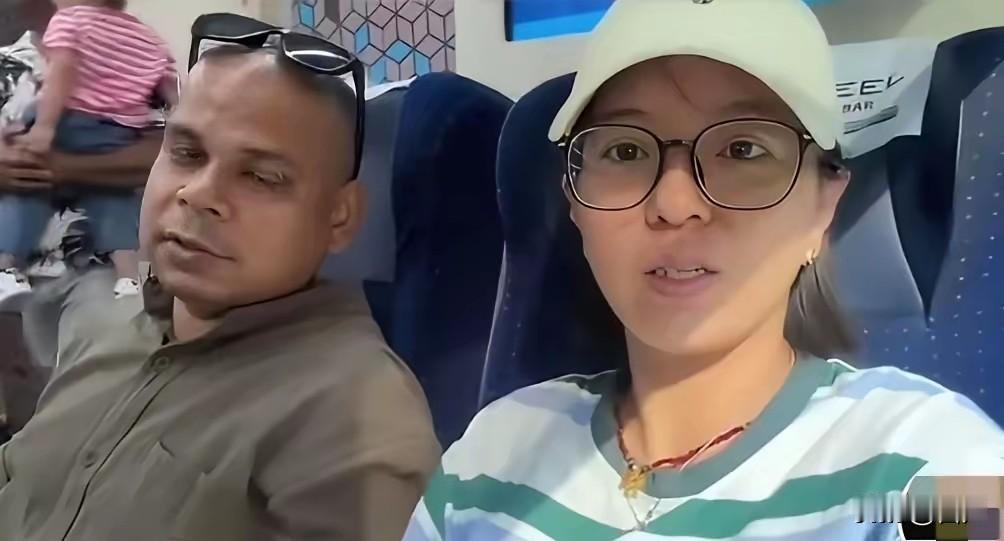 嫁给印度人的丹丹，终于去印度了，果然又开始夸印度了，她夸印度高铁快，400公里用