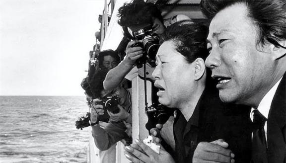 1983年，苏联飞行员奥西莫维奇中校发现一架不明飞机，欲闯入远东洲际核导弹基地领