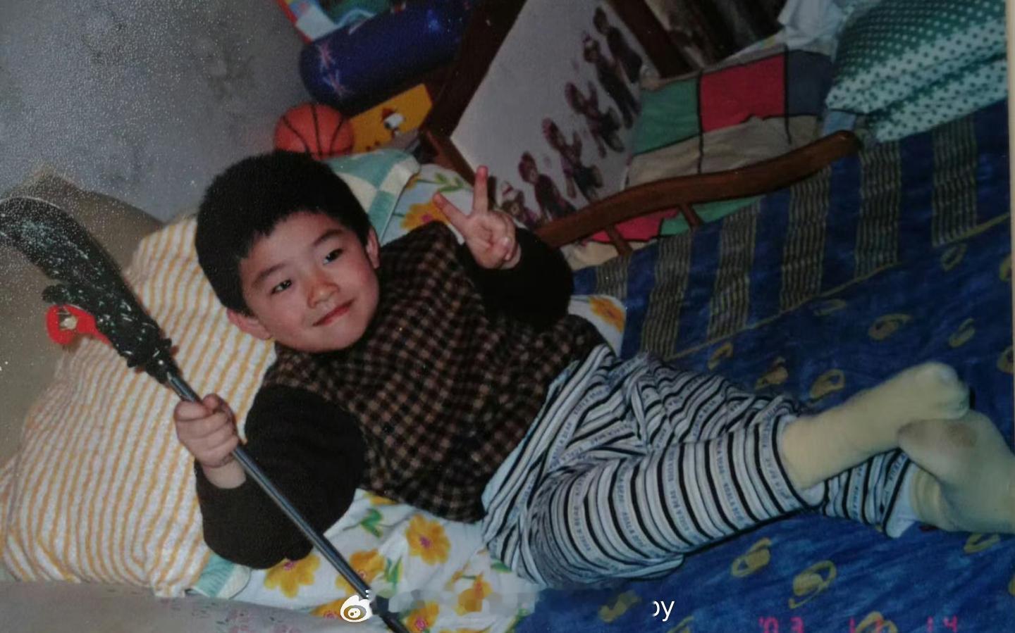 吴易昺即时排名144位1️⃣现一哥布云朝克特这周扣了25分，已经跌到第2，这意味