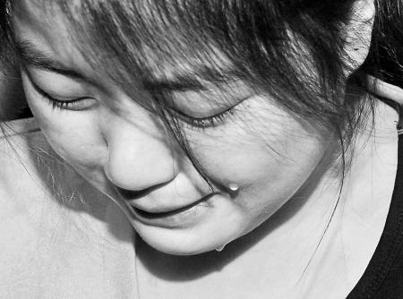 新生儿头顶多长东西, 婆婆说是不吉利的象征要把孩子扔掉你怎么看