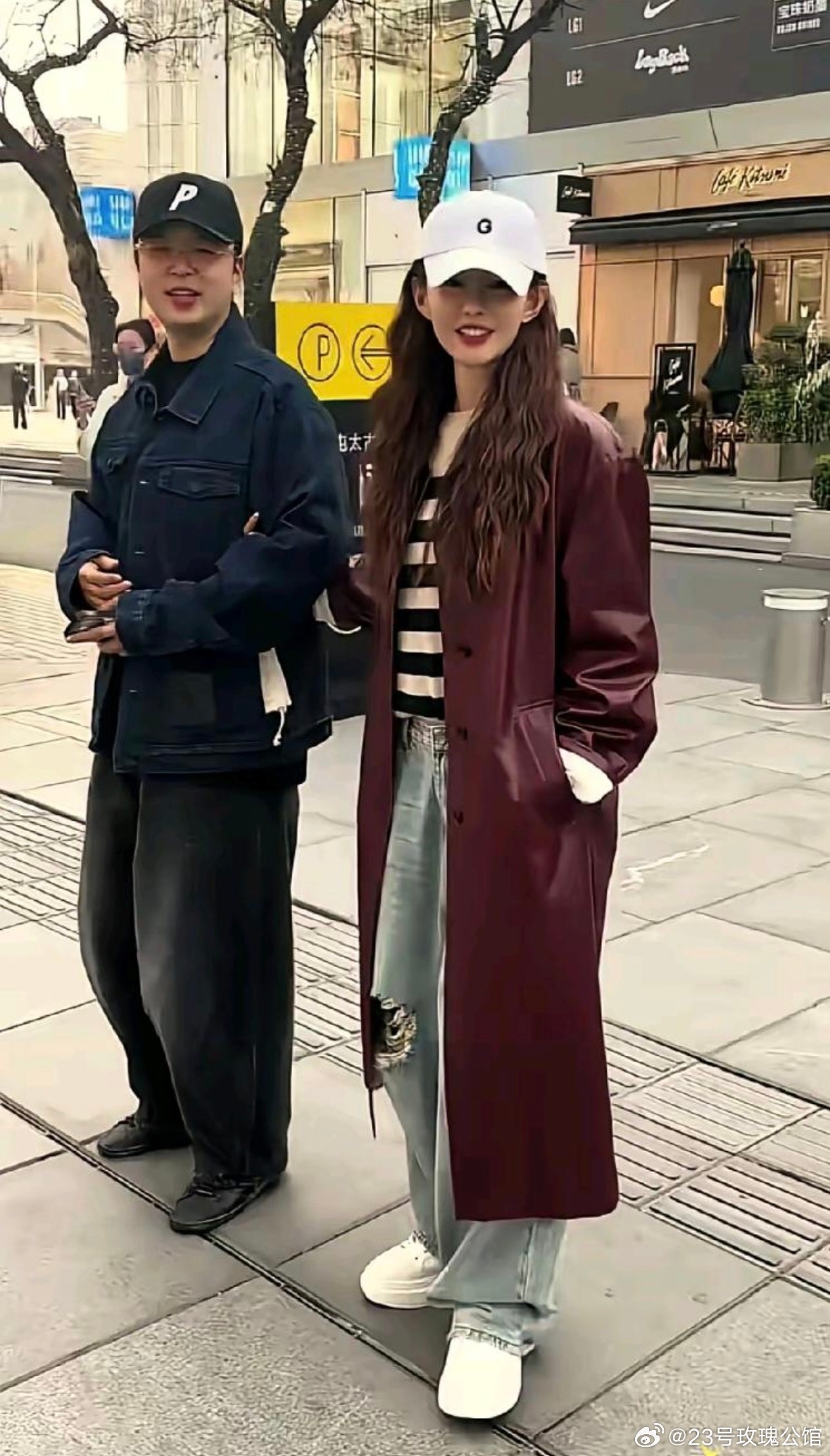 如果不是手挽着杜海涛，这还能看出是沈梦辰吗？