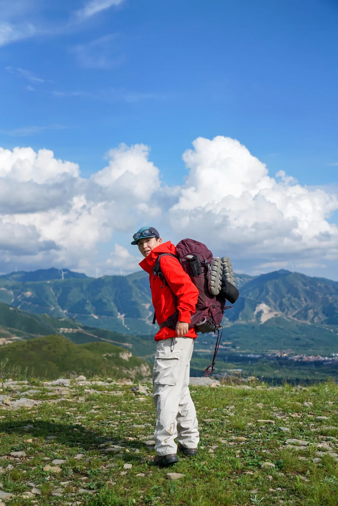 初秋徒步露营⛺️在饮牛渠的云海里醒来！