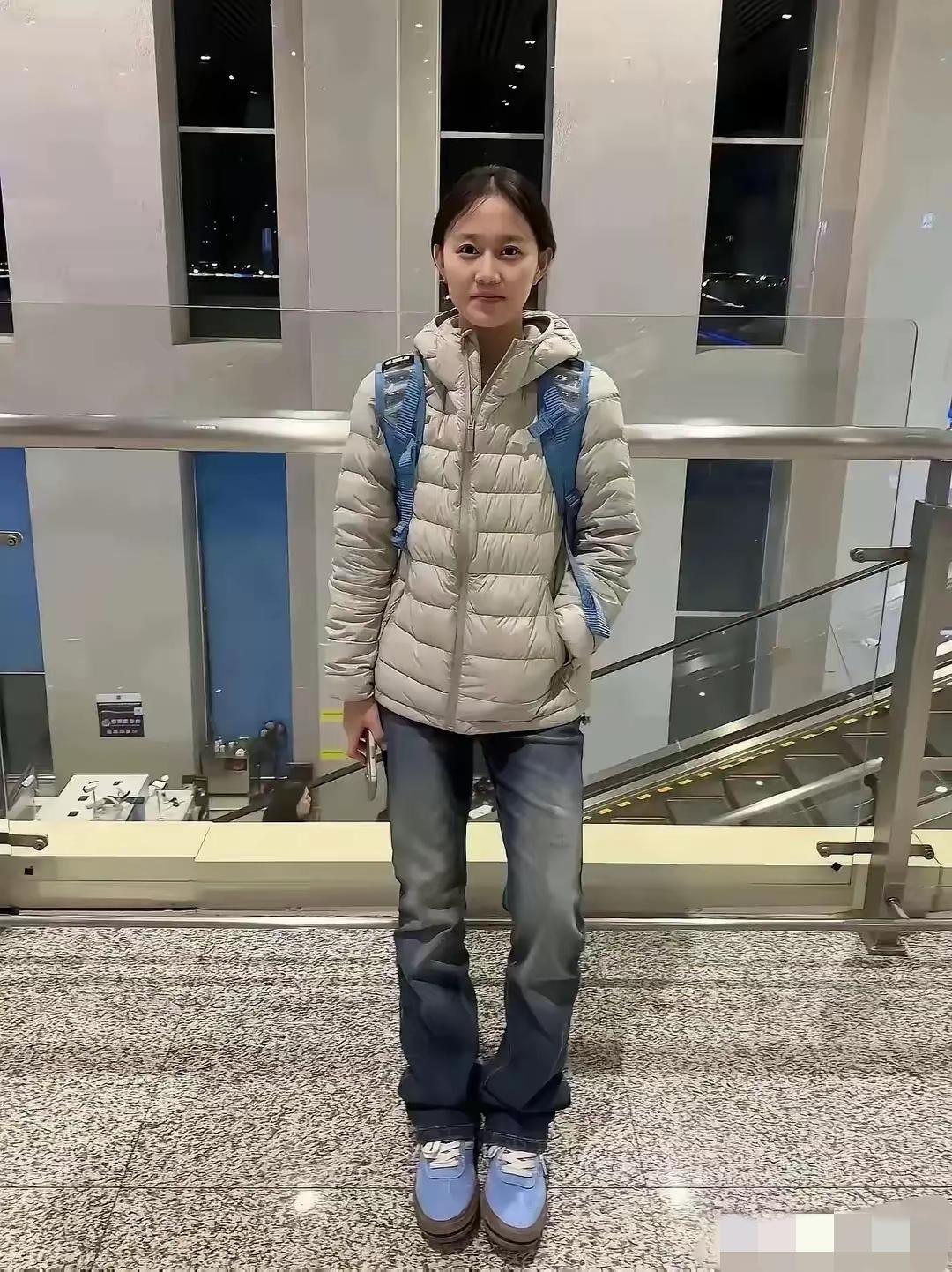 天生一张娃娃脸都已经46了，你敢想？