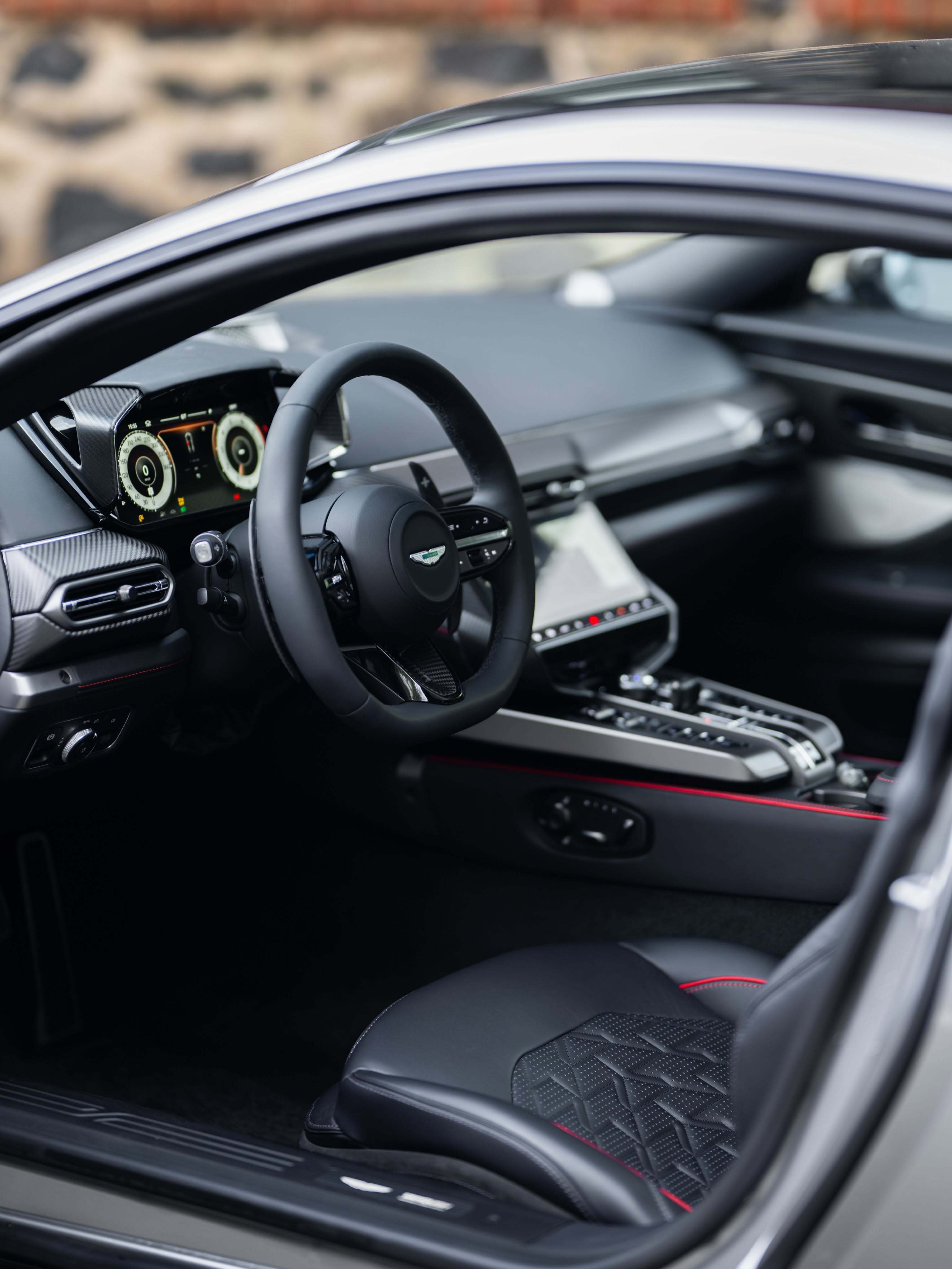 AstonMartinVanquish阿斯顿马丁astonmartin阿斯顿