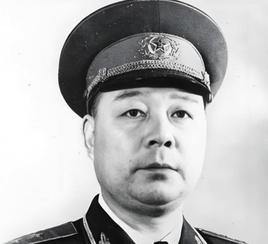 1939年，24岁的八路军副旅长，红着脸去跟一个女排长相亲，谁知，女排长却说：“