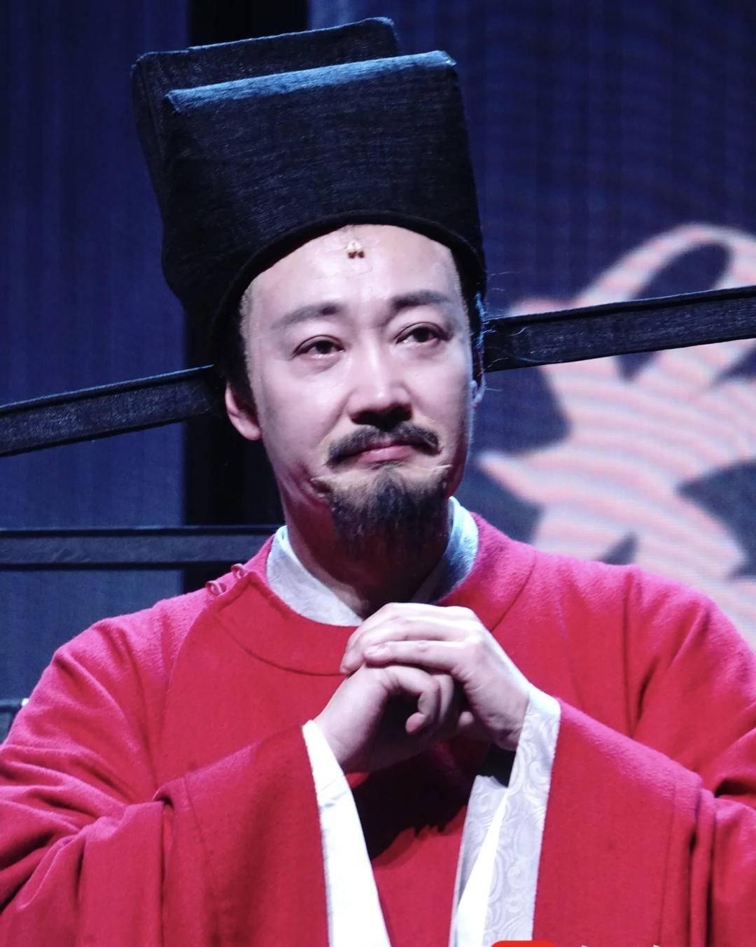 辛柏青“回来啦”！舞台泪洒当场！2026年4月10日晚，辛柏青带着国话原创话