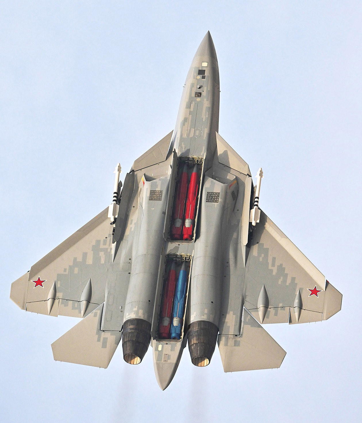 苏-57全部弹舱展示