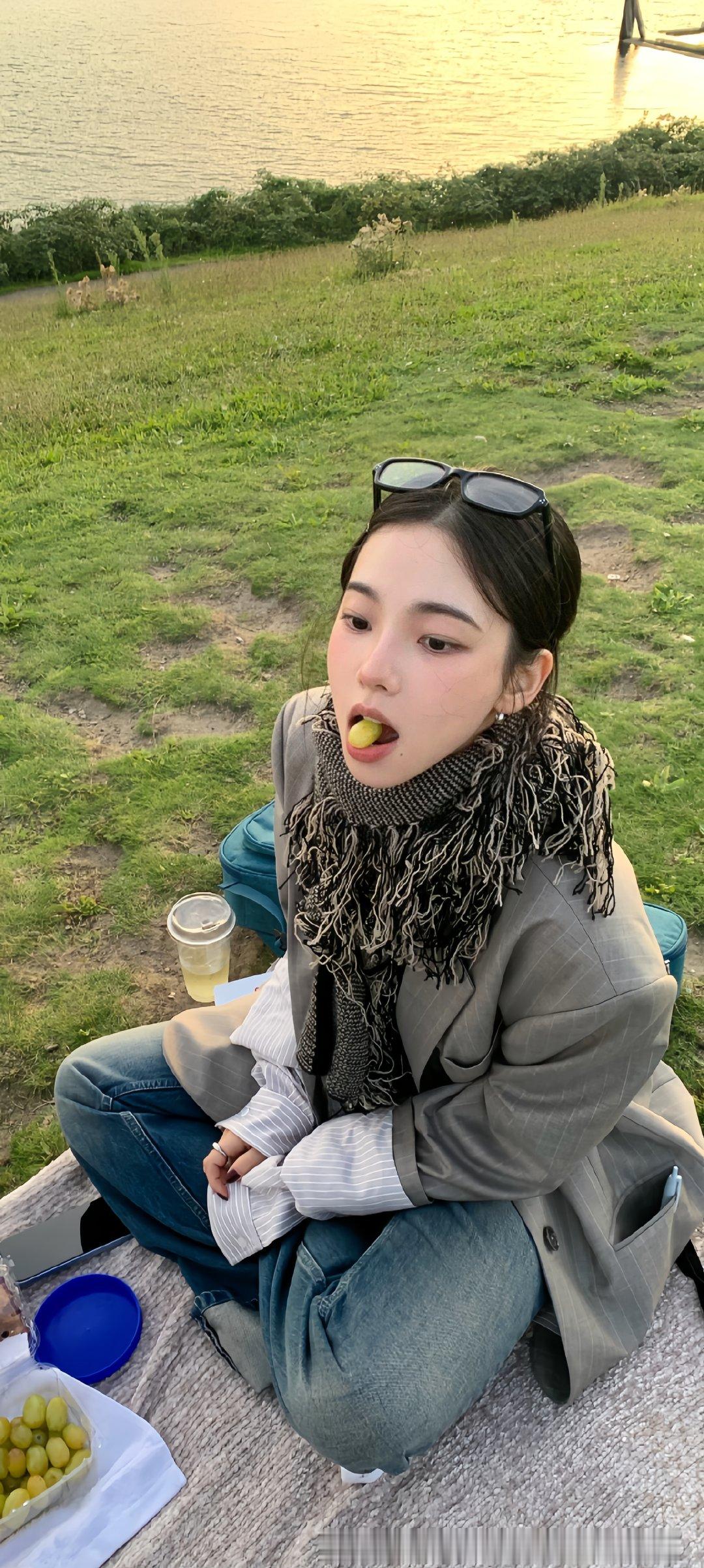 #柳智敏##柳智敏#｜自修无水印壁纸🍇💙🌻👓​