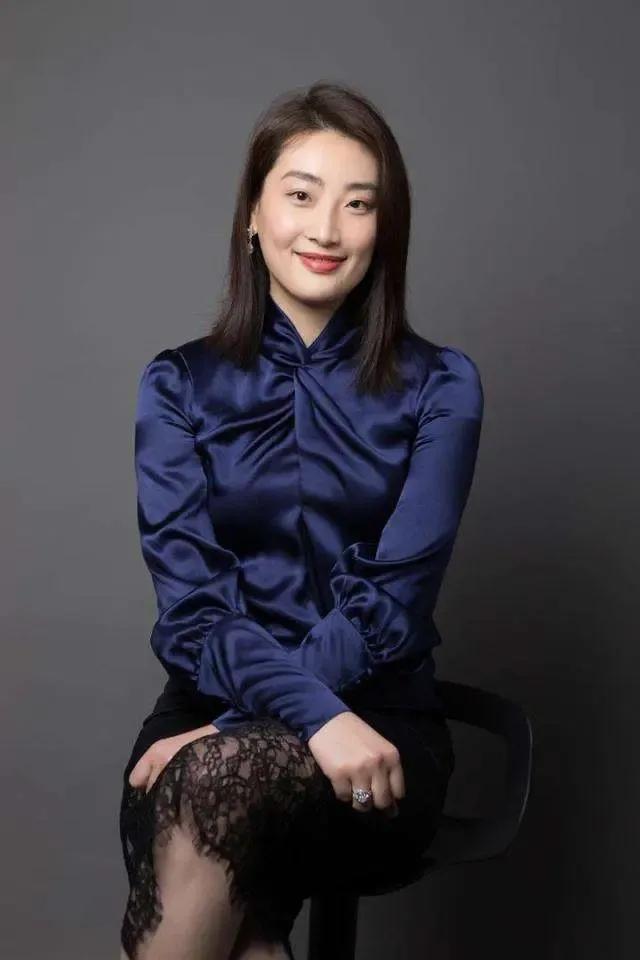宗馥莉：如果我是男人，会爱上这样的"富二代"吗？说实话，第一次听到宗馥莉的名