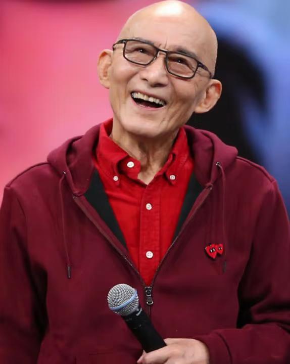 游本昌的女儿游思涵说:“我跟我父亲，对于生死问题，有一个共同的看法，如果这个抢救