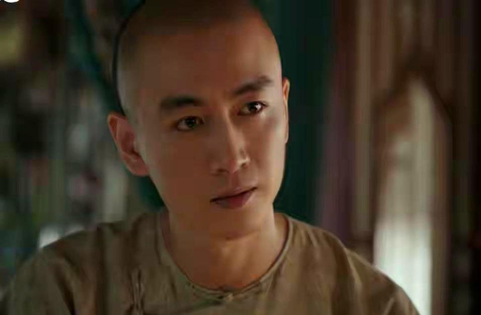 强烈建议，没有看《大生意人》的，一定不要去看这央视商战剧挺实在，主角靠品