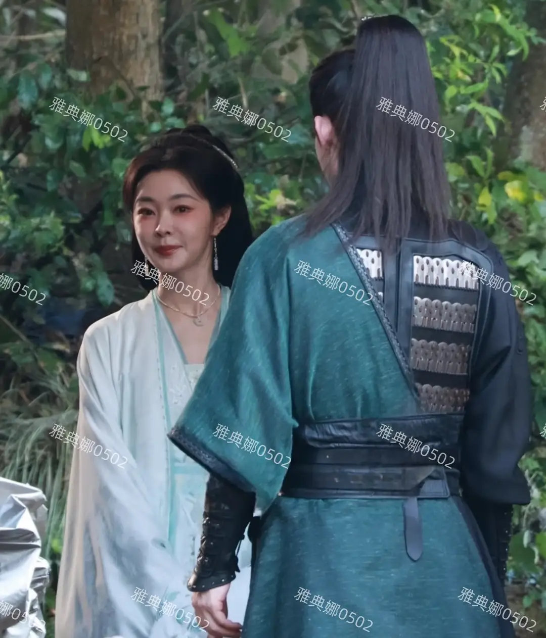宋轶的化妆师是认真的吗？这个妆真欣赏不来，像被人打了两拳​