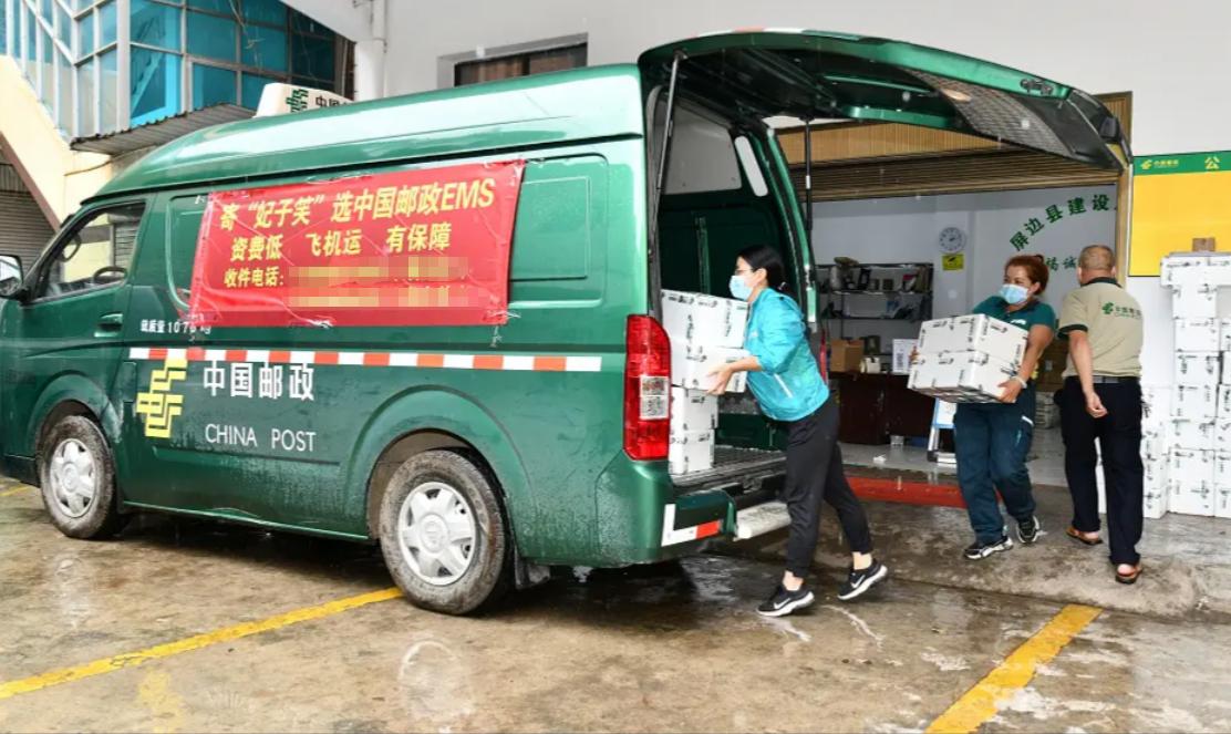 中国邮政真是个神奇的企业！1998年邮电分家之后，邮政第一年就亏了179亿，成了