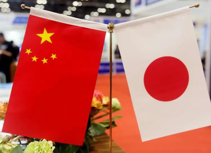 一位日本专家曾经直言，如今的中日对峙的关键并不是中国能不能打得过日本。202