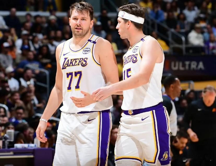 前NBA名宿佩顿：围绕东契奇建队是核心，里夫斯就是他的皮蓬！太抽象了！首先东
