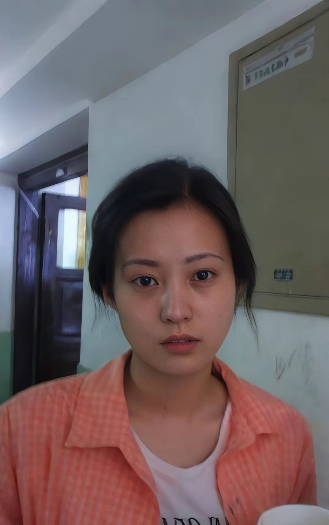 这颜值，真是美翻了！怪不得当年邓超会喜欢郝蕾，原来年轻的时候这么惊艳