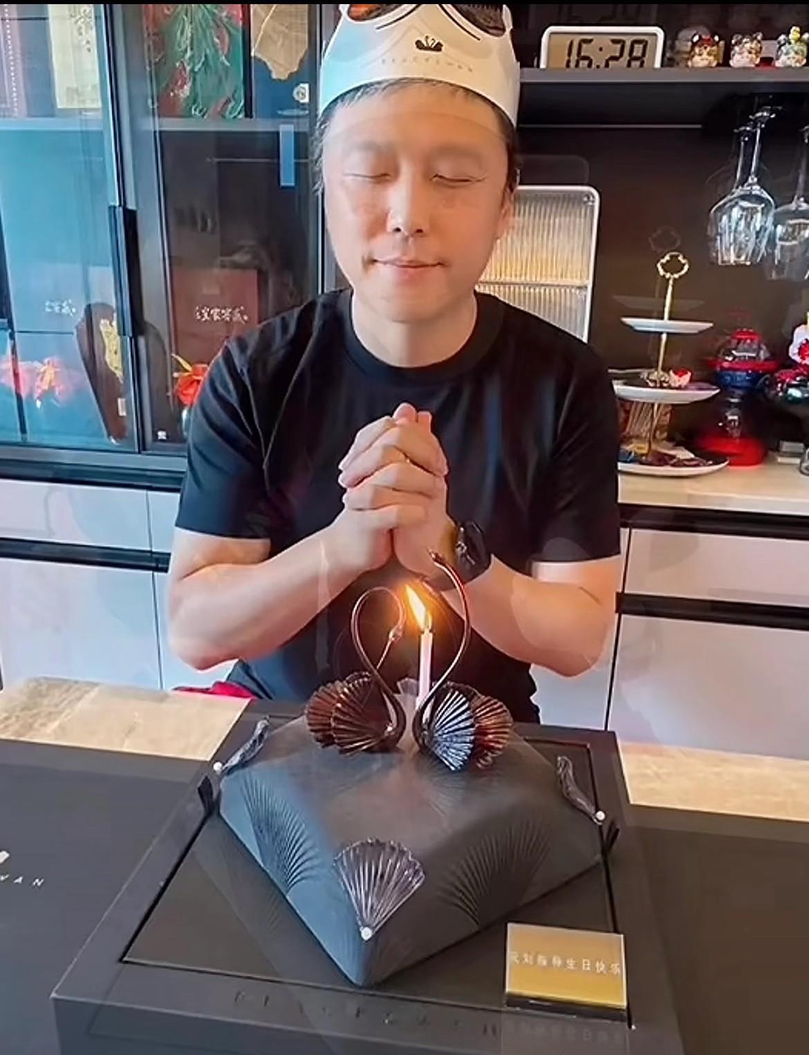 志强命也是好起来了都吃上黑天鹅了还有别瞎猜，不是徒弟送的，人家说了是女儿选的