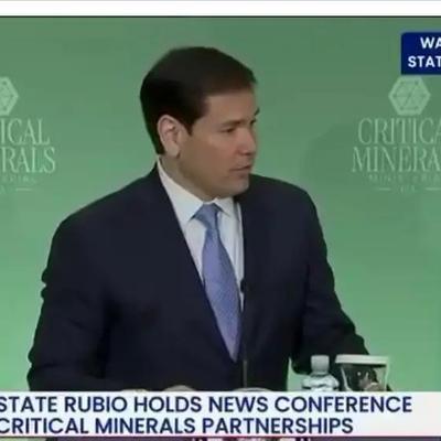 美国驻华使领馆突然发了条消息，直接点名中国。内容很直接：总统说了，21世纪的