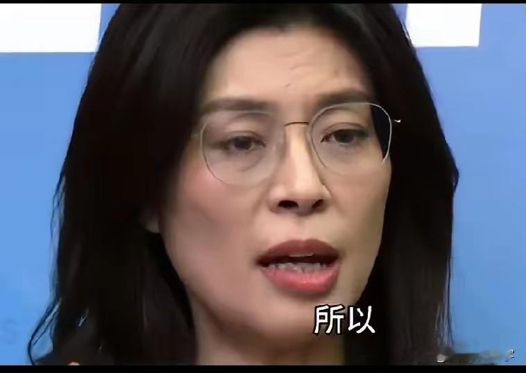 郑丽文在今天的记者会上，给周锡玮和蔡正元出难题，有记者问她是否请周锡玮跟蔡正元组