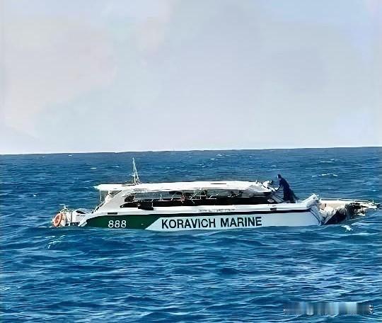 出去旅个游，把命搭上了，这冤不冤？泰国皮皮岛，那是多少人心里的白月光。结