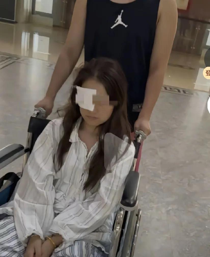 山东漂流女孩儿被水枪伤眼一事有后续了，九派新闻11号发布视频称不是高压水枪，伤人