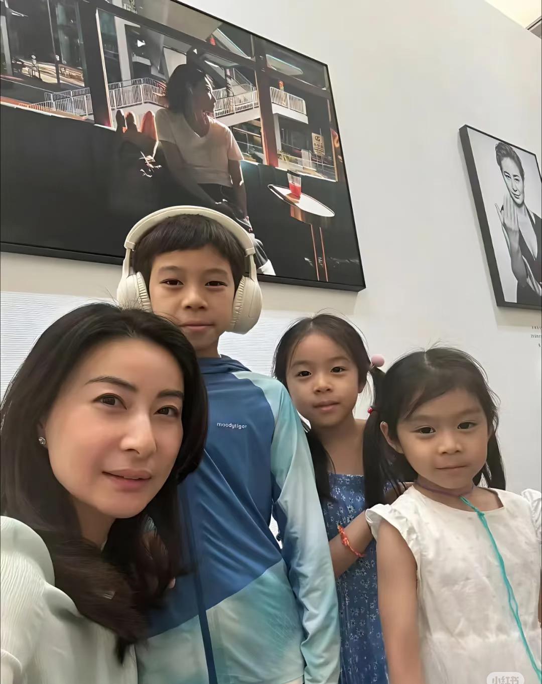 你们发现了没，郭晶晶的养娃方式朴素接地气。养出来的孩子眼界比很多同龄人开阔得多。