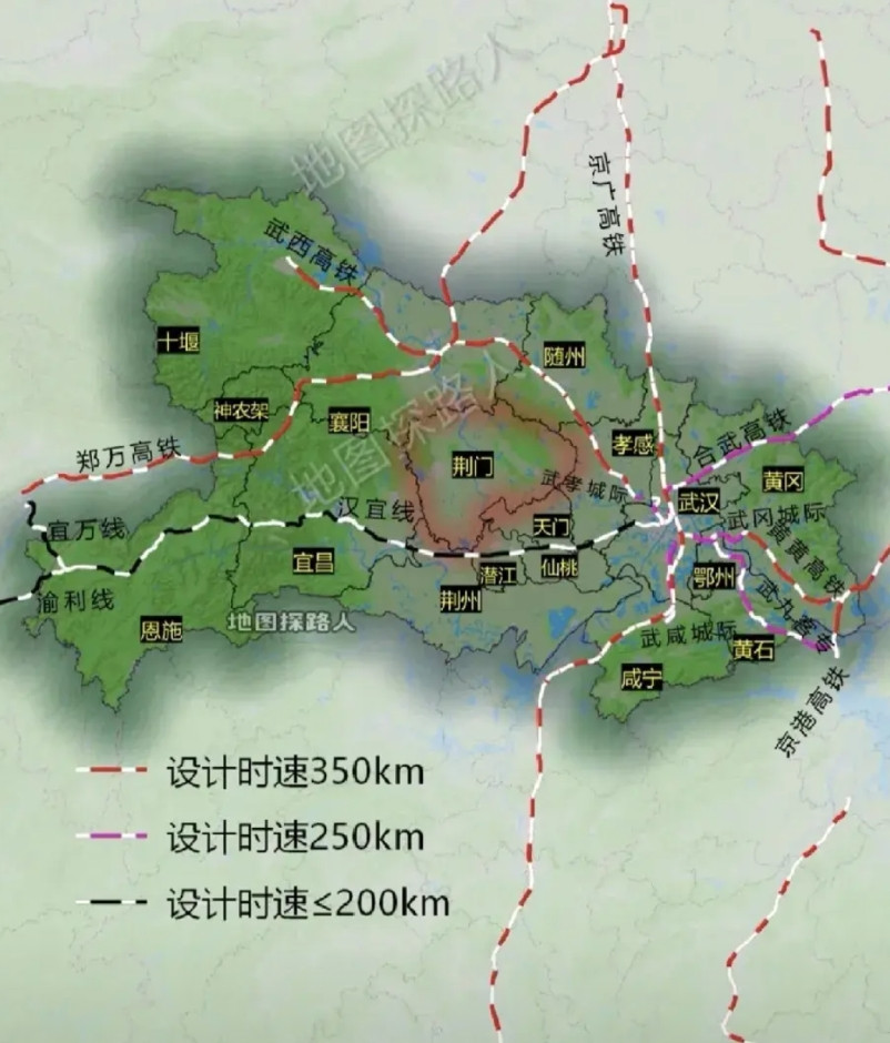 湖北这高铁线路修建还基本合理，东部地形合适，县市分布也较为密集，线路也相对集中，