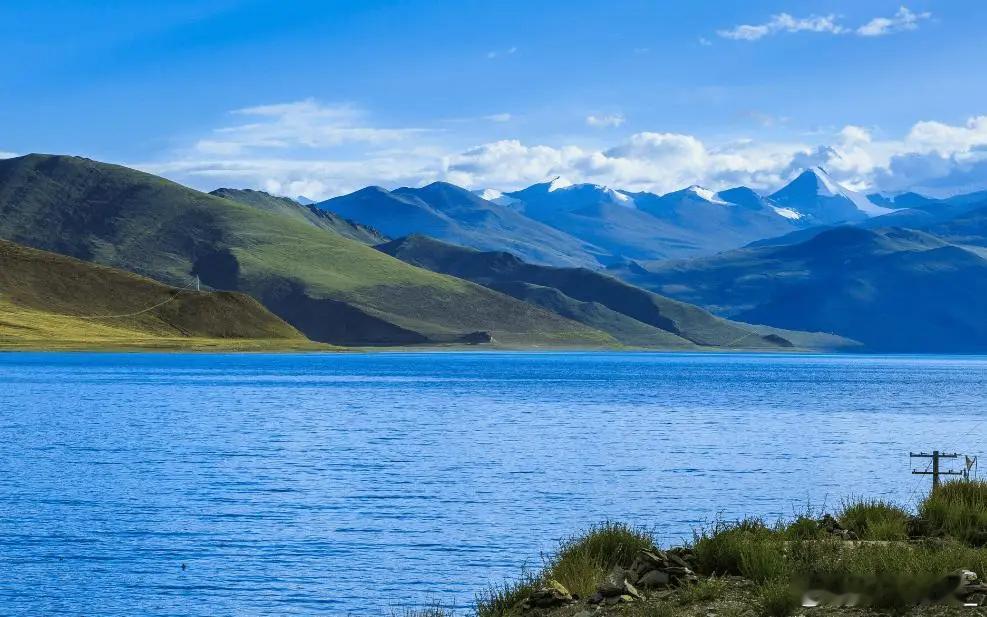 消息一览：1. 杠杆资金抢筹股曝光，4股获加仓超10亿元！2. 湖南黄金(002