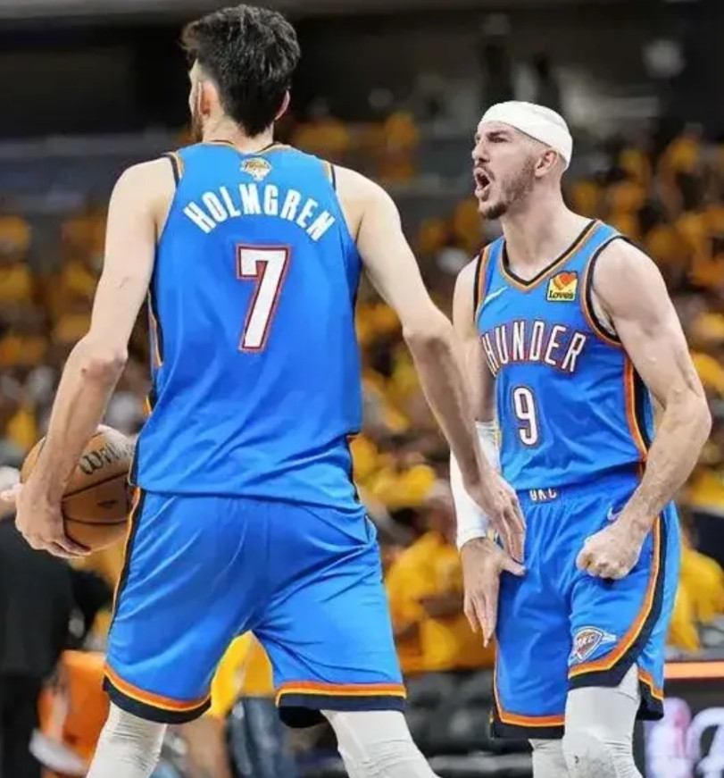 110-130！随着雷霆20分惨败给马刺，看完比赛我发现这3名球员，不能再留了—