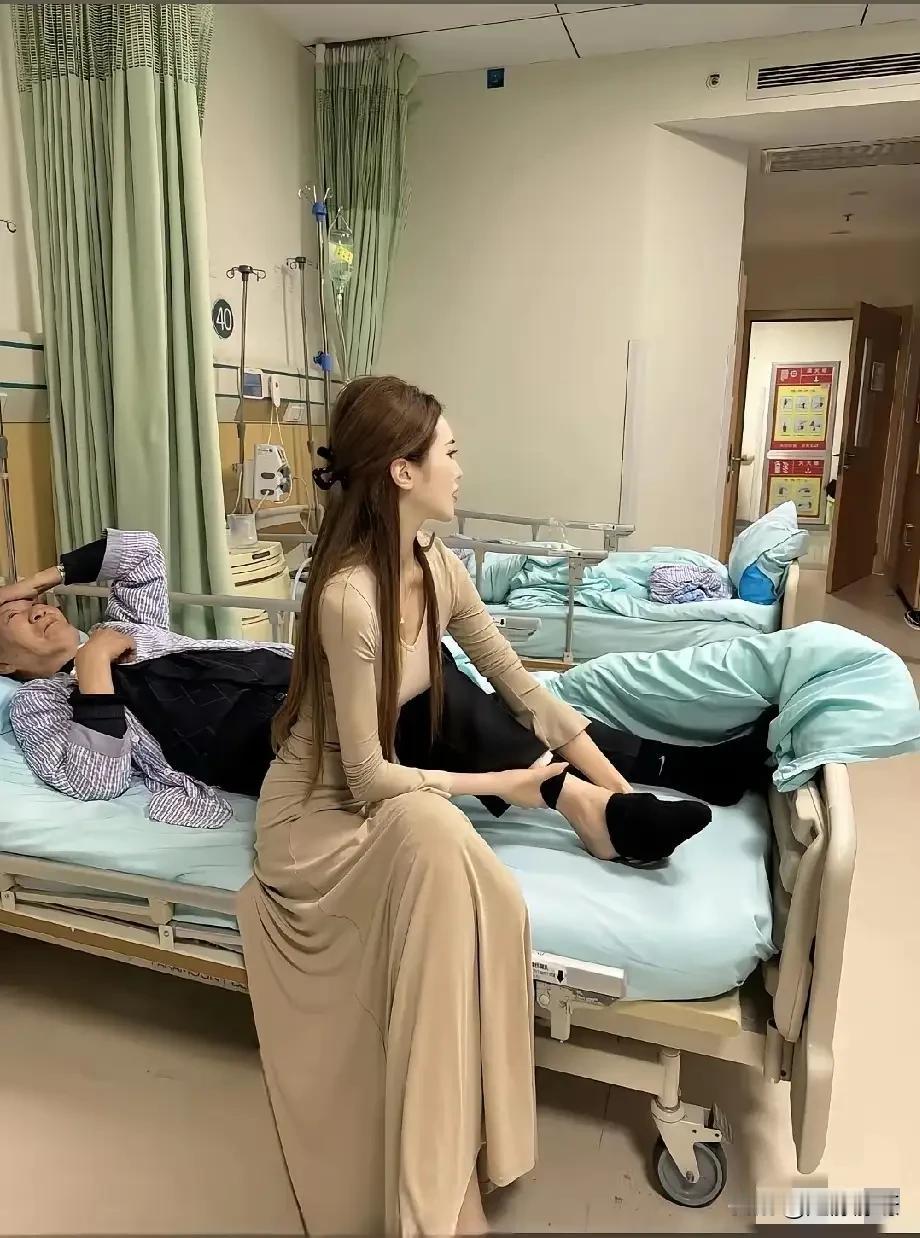 这女子真孝顺，可以夸夸她吗？